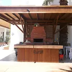 Meggs Bodrum Restaurant & Oda ve Kahvaltı 3*