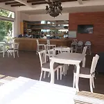 Oda ve Kahvaltı Meggs Bodrum Restaurant & Ortakent