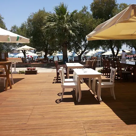 Meggs Bodrum Restaurant & Bed & Breakfast