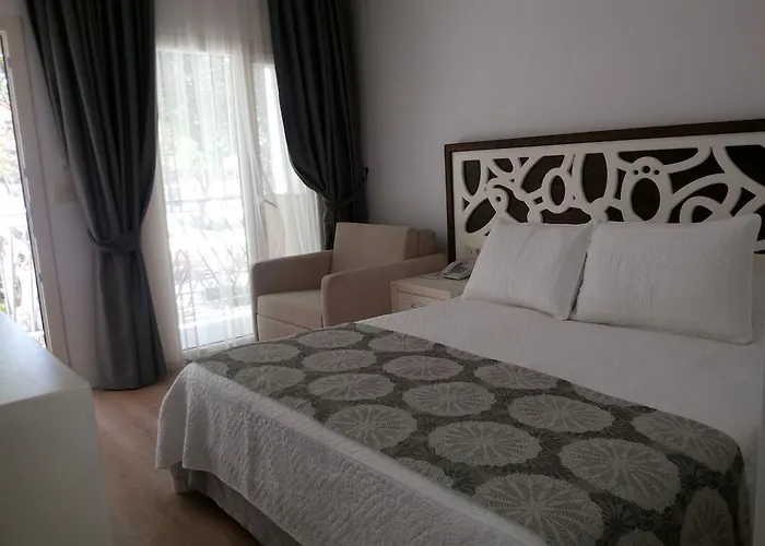 Meggs Bodrum Restaurant & Oda ve Kahvaltı Ortakent