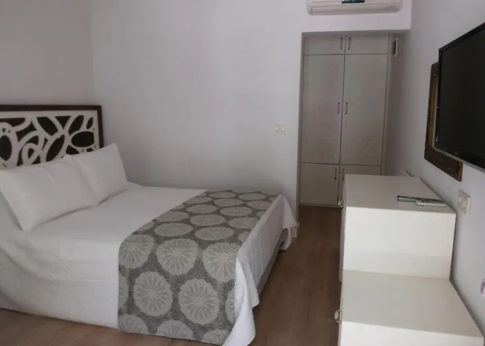 Meggs Bodrum Restaurant & Oda ve Kahvaltı