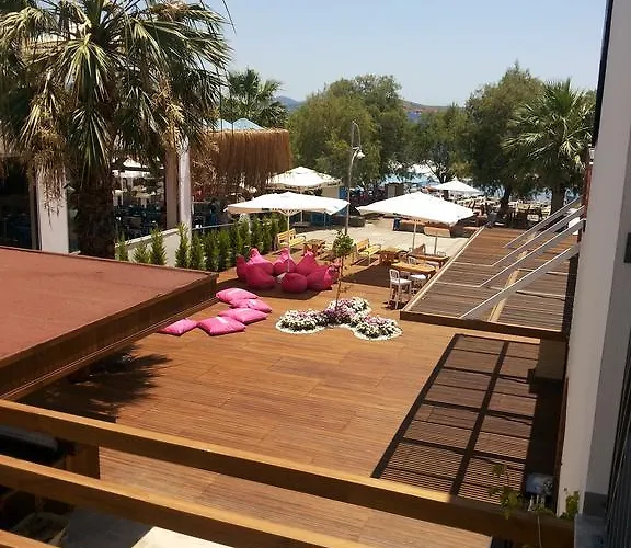 Meggs Bodrum Restaurant & 3*