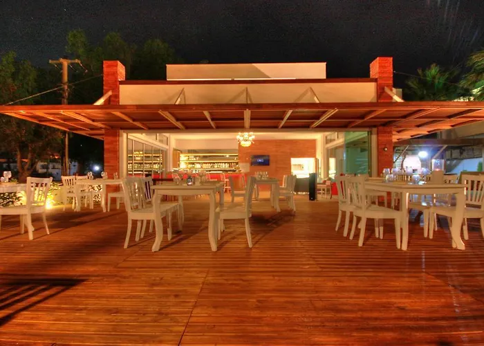 Bed and breakfast Meggs Bodrum Restaurant & 3*