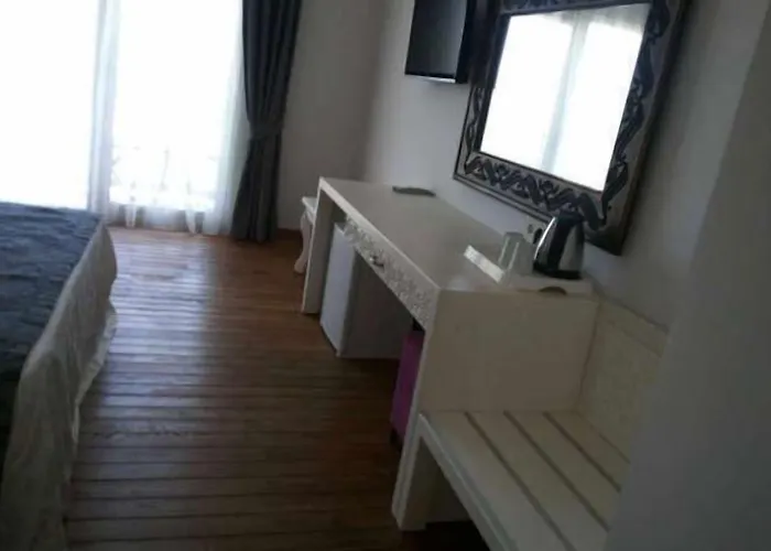 Meggs Bodrum Restaurant & 3*