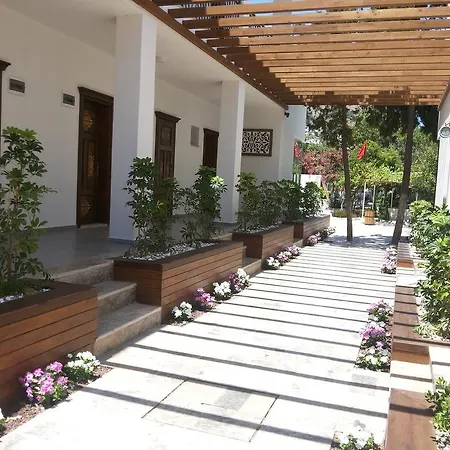 Meggs Bodrum Restaurant & 3*