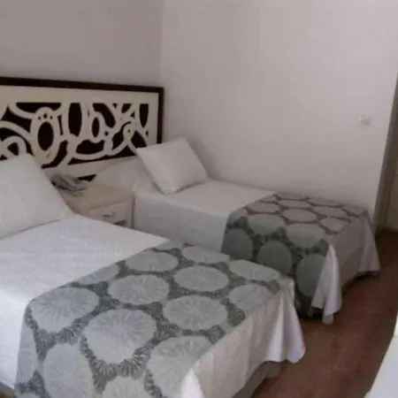 Bed and breakfast Meggs Bodrum Restaurant & 3*