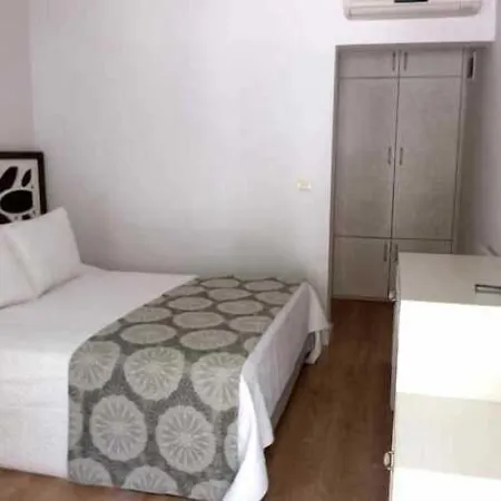 住宿加早餐酒店 Meggs Bodrum Restaurant & 3*