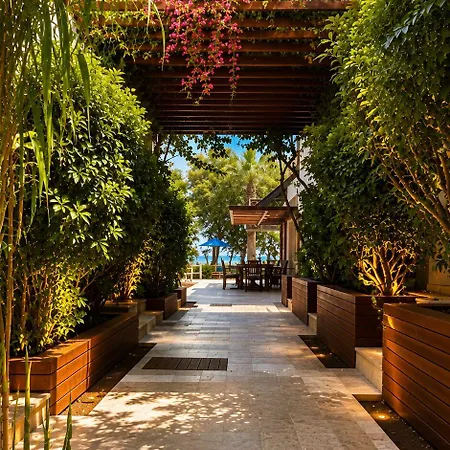 Meggs Bodrum Restaurant & Ortakentyahşi