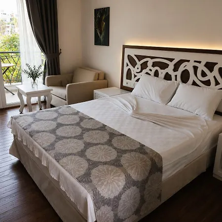 Meggs Bodrum Restaurant & Frühstückspension Ortakentyahşi