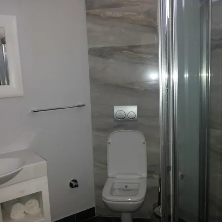 住宿加早餐酒店 Meggs Bodrum Restaurant & 奥塔肯特