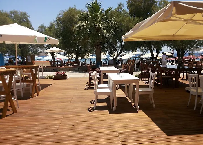 Meggs Bodrum Restaurant & Bed & Breakfast