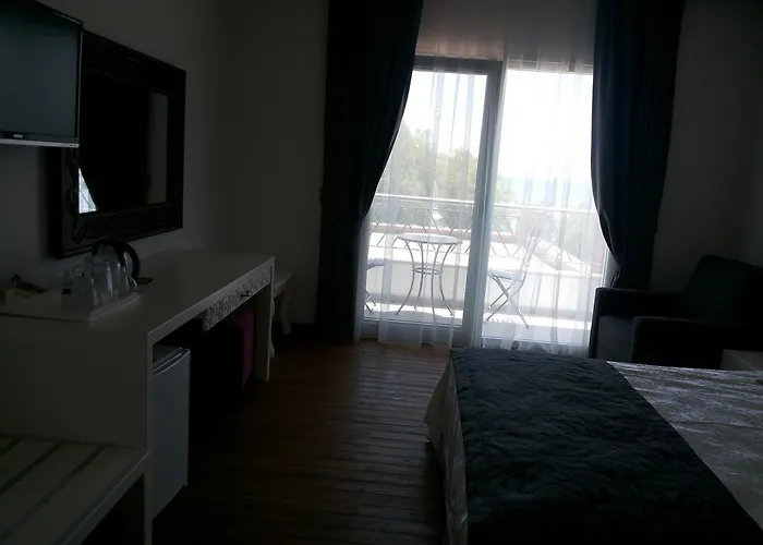 Bed & Breakfast Meggs Bodrum Restaurant & 3*