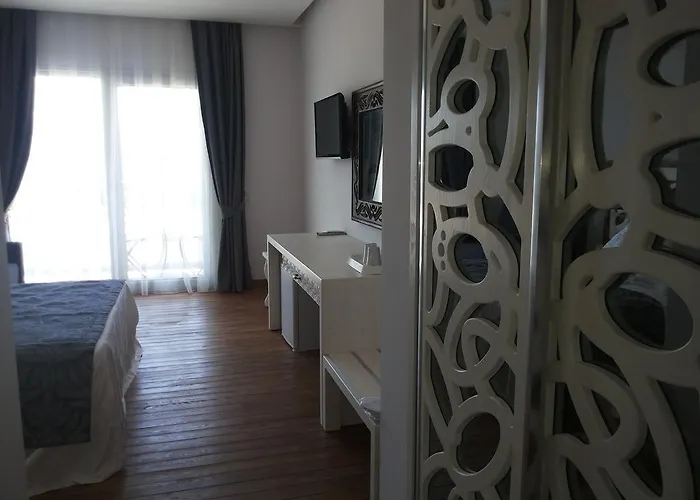 Bed & Breakfast Meggs Bodrum Restaurant &