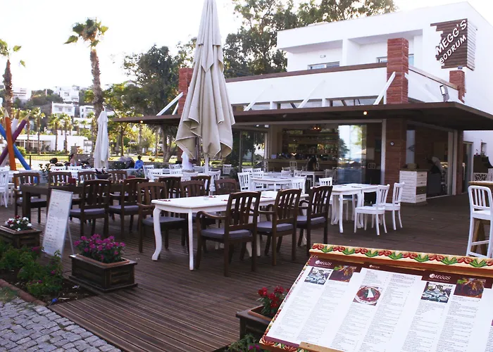 Meggs Bodrum Restaurant & Bed & Breakfast