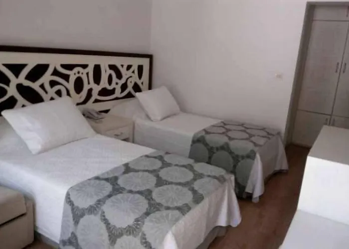 Bed & Breakfast Meggs Bodrum Restaurant & 3*